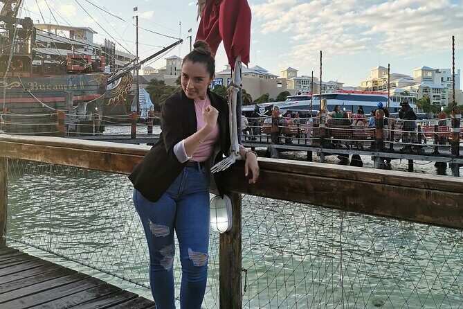 Pirate Galleon in Cancún 2X1 - Pirate Show & Dinner with Open Bar - Authenticity and Family Appeal