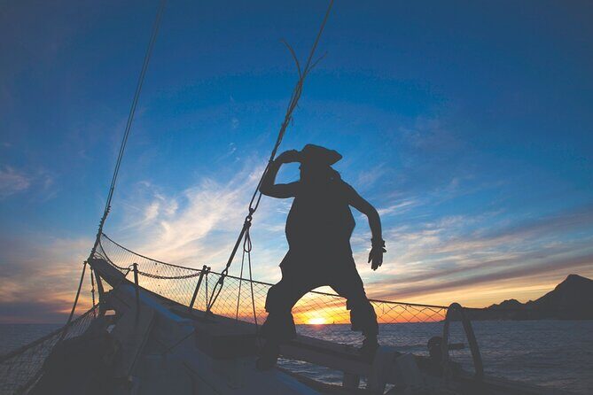 Pirates Sunset Cruise at the Cabo San Lucas Arch - The Pirate Show & Entertainment