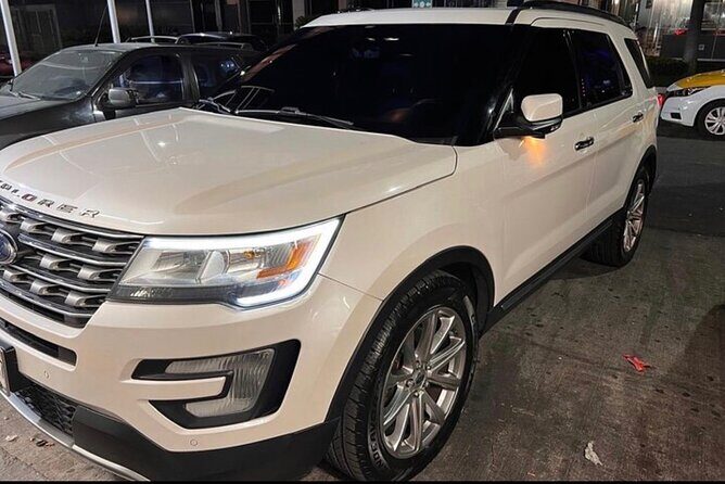 Premium SUV transportation from airport to destination - What to Expect on the Ride