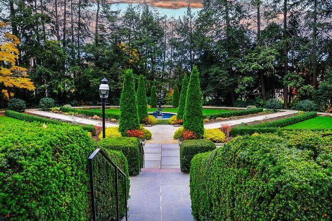 Princeton in a Day: Ivy League Town Ride from NYC - Nassau Street: The Heart of Princeton