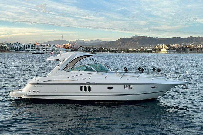 Private 42-foot luxury yacht tour in Los Cabos - Water Activities and Onboard Comfort