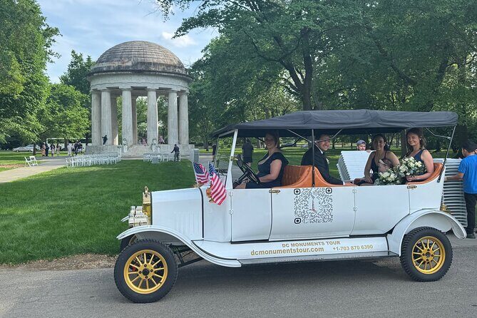 Private 7-Seater Tour of Washington D.C. Memorials day and night - How the Experience Feels