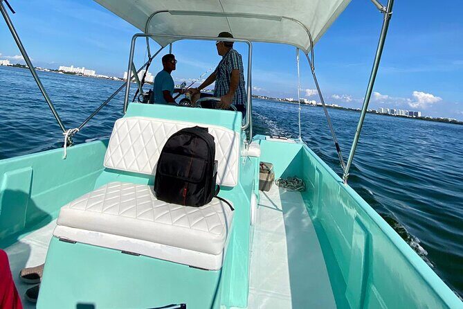 Private Boat Lake Ride and Cancun Bay Sightseeing - Who Should Consider This Tour?