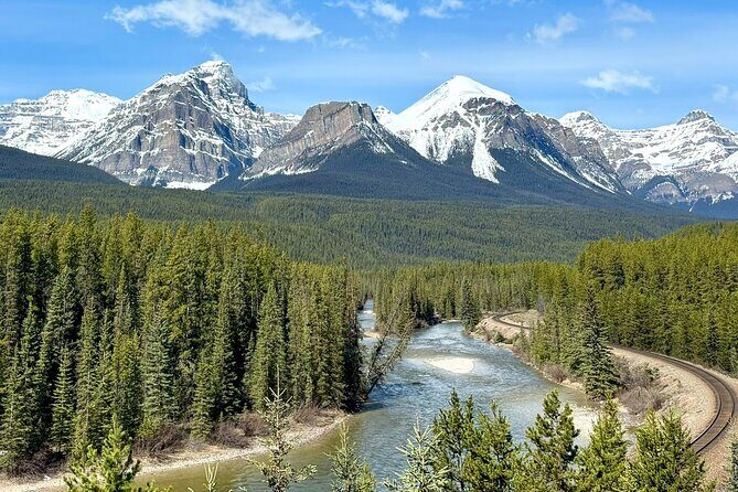Private Calgary to Lake Louise and Moraine Lake Tour - The Vehicle and Comfort