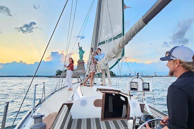 Private Classic Sailboat Tour in New York City - Who Will Love This Tour?