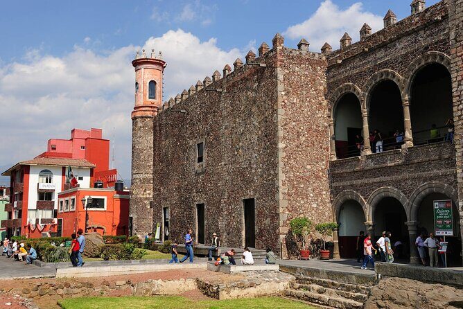 Private Cuernavaca and Taxco Day Trip from Mexico City - Who Would Enjoy This Tour?