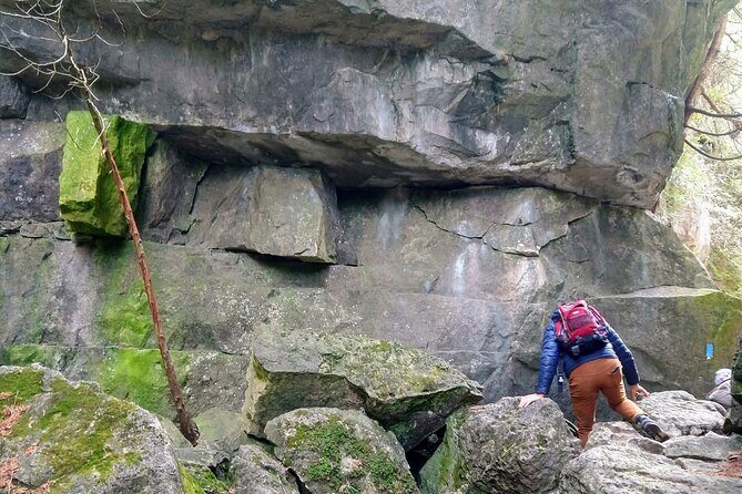 Private Duncan/Metcalfe Caves Hike, Collingwood/Blue Mountain - What to Bring and Prepare