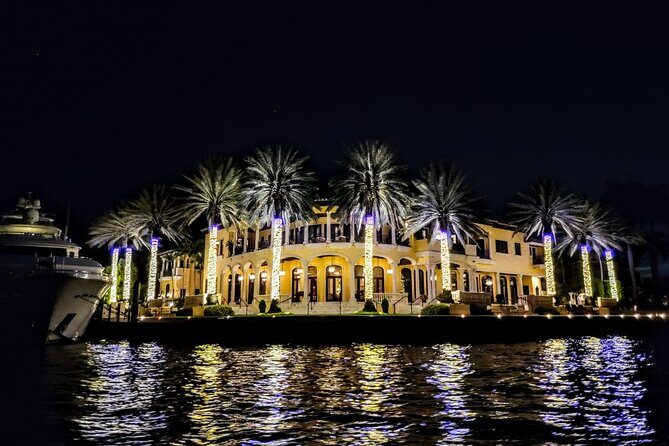 Private Fort Lauderdale Christmas Lights Boat Tour (up to 12ppl) - What Travelers Have Said