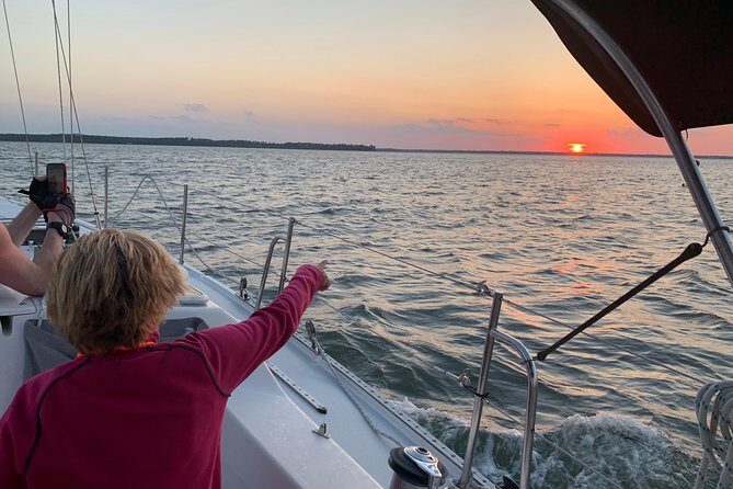 Private Hilton Head Sunset Sailing Tour with Dolphin Watching - The Sum Up: Is This Tour for You?