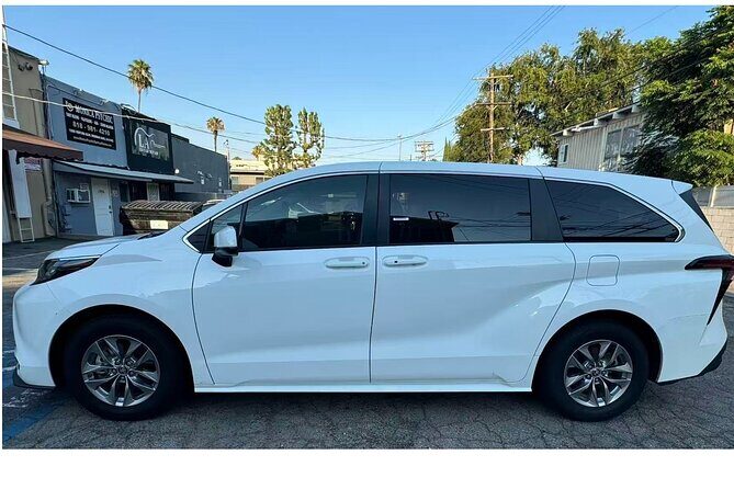 Private Intercity Transfer from and to Los Angeles - The Experience: Why It Works