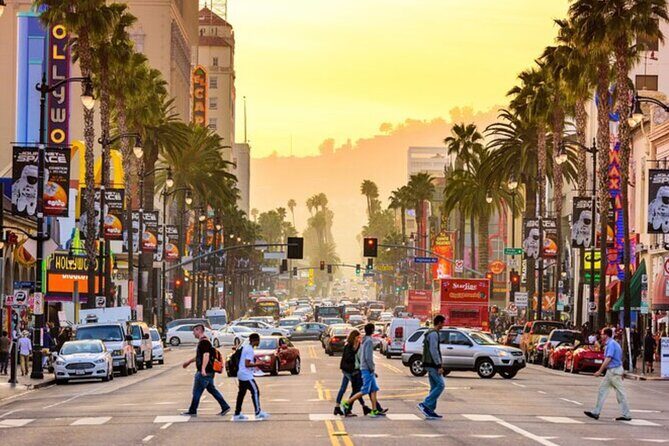 Private Los Angeles Sightseeing by Car Iconic Landmarks - The Experience from a Traveler’s Perspective