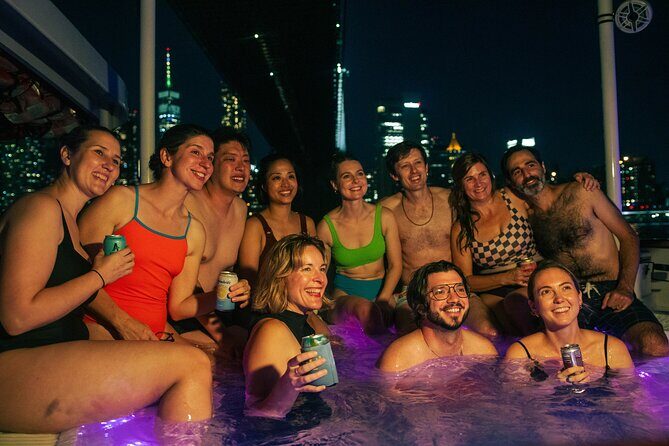 Private Luxury Hot Tub Boat Around NYC and Statue Up to 20 ppl - What’s Included and What’s Not