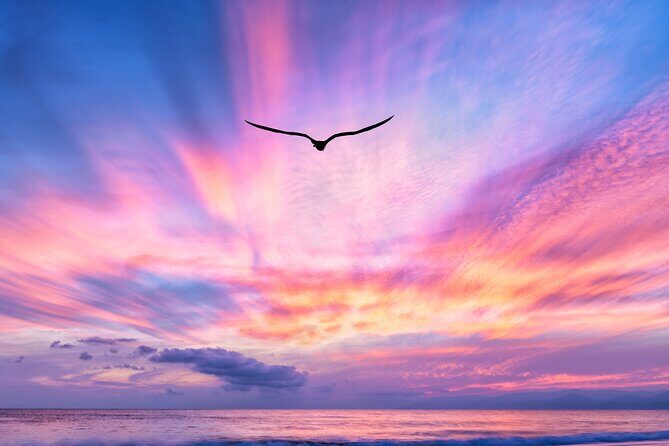 Private Luxury Sunset Cruise in Waikiki - The Itinerary: What to Expect