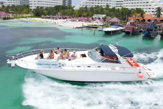 Private Luxury Yacht 55FT Rental in Cancun - How the Experience Stacks Up
