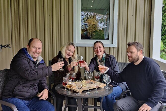 Private Niagara Wine Tour with Cheese and Charcuterie - Authentic Feedback and Insights