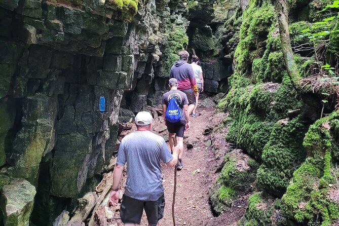 Private Nottawasaga Bluffs Caves Hiking Tour,Collingwood/Creemore - The Value and Practical Aspects