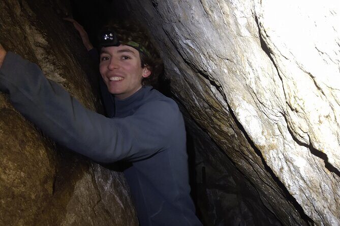 Private Nottawasaga Bluffs Caves Snowshoe, Collingwood/Creemore - The Value of This Snowshoe Tour