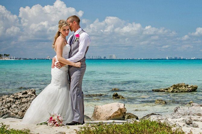Private Photo Session with a Local Photographer in Cancún - Who Should Consider This Experience?