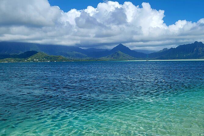 Private Pontoon Boat Rental in Kaneohe Bay - Why a Private Pontoon Boat in Kaneohe Bay Stands Out