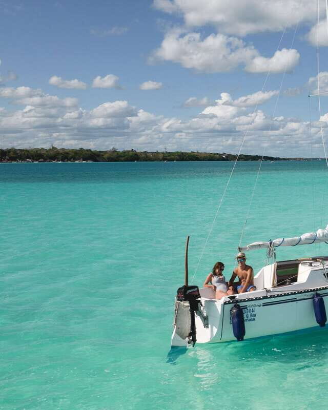 Private sailboat tour across the Bacalar seven colors lagoon - Why this tour is a great choice