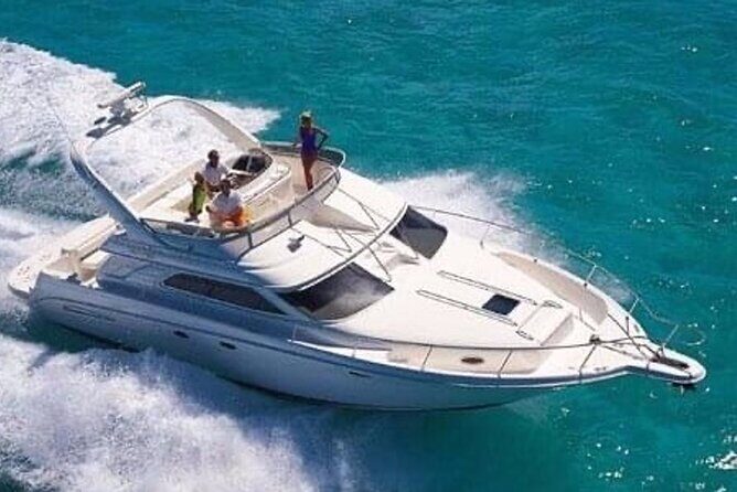 Private SeaRay 47ft Yacht Rental Cancun 23P6 - What to Expect During Your Yacht Day