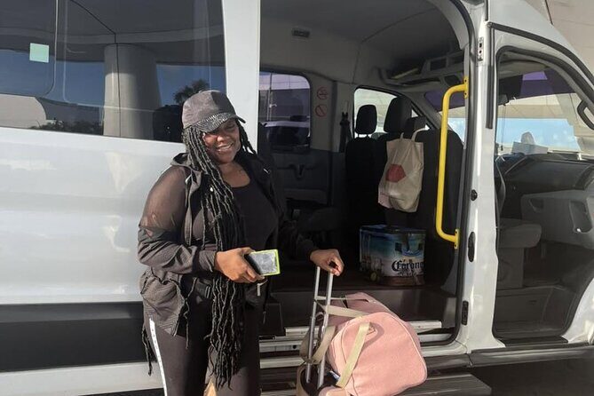 Private Transfers To Cancun Int'l Airport, from Playa Del Carmen - The Experience of Traveling with Adventours Travel