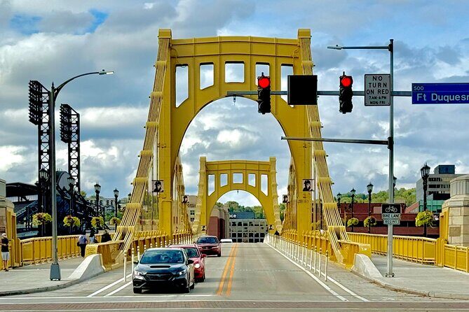 Private Walking Food Tour in Pittsburgh - Downtown Landmarks: Market Square and the Cultural District
