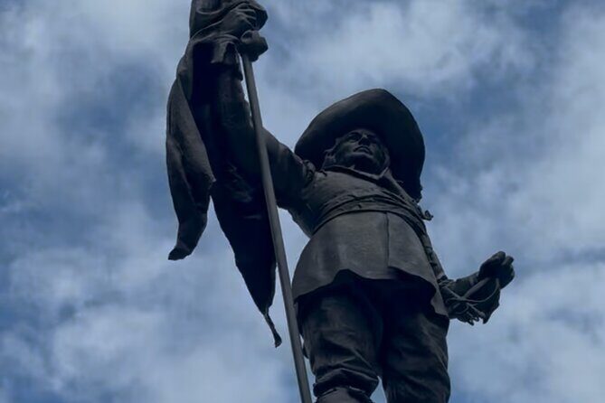 Private Walking Tour of Old Montreal with the Coolest Local Guide - What Travelers Say