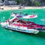 Private Yacht Charter on ChicaFun 1 Waterslides all inclusive - The Itinerary: Customizable and Scenic