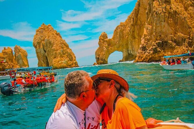 Private Yacht in Los Cabos | 10 PAX & 3 HRS - A Closer Look at the Yacht Tour Itinerary and Experience