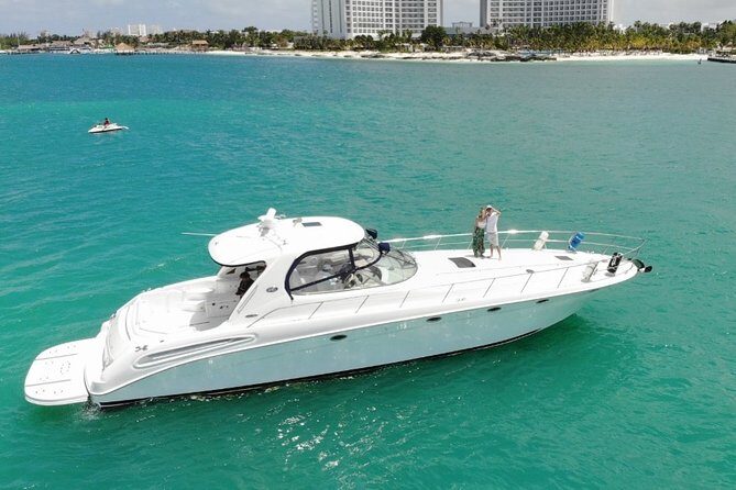 Private Yacht SEARAY SUNDANCER 60ft up to 20 pax 23P1 - The Route and Duration: What Should You Expect?