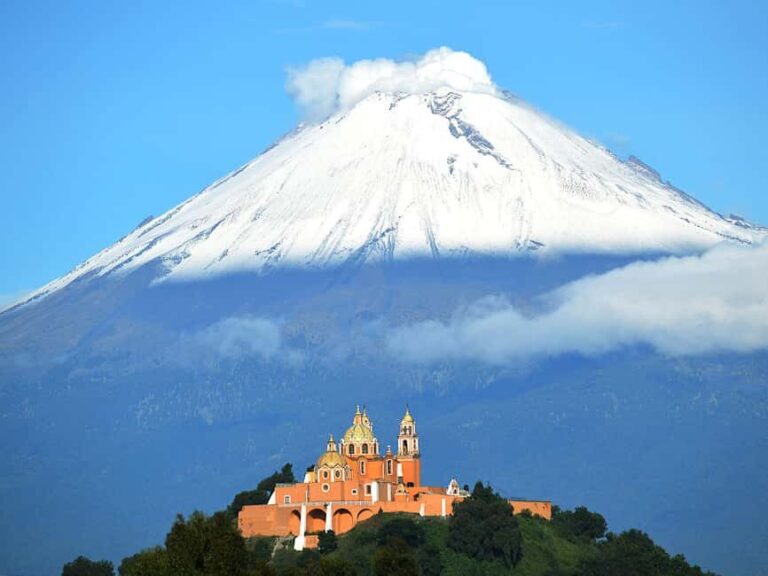 Puebla & Cholula: Baroque, Pyramid & Churches - The Treasures of Cholula: Temples and Churches