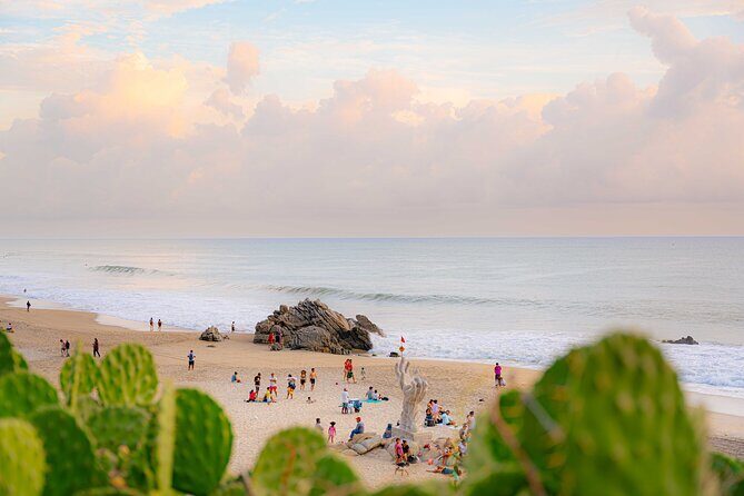 Puerto Escondido in 3 hours Viewpoints and Mezcal and Chocolate - Why This Tour Works