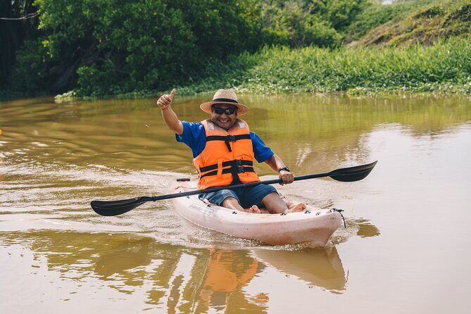 Puerto Escondido: Manialtepec Lagoon by Kayak - Entering the Bird-Nesting Channel