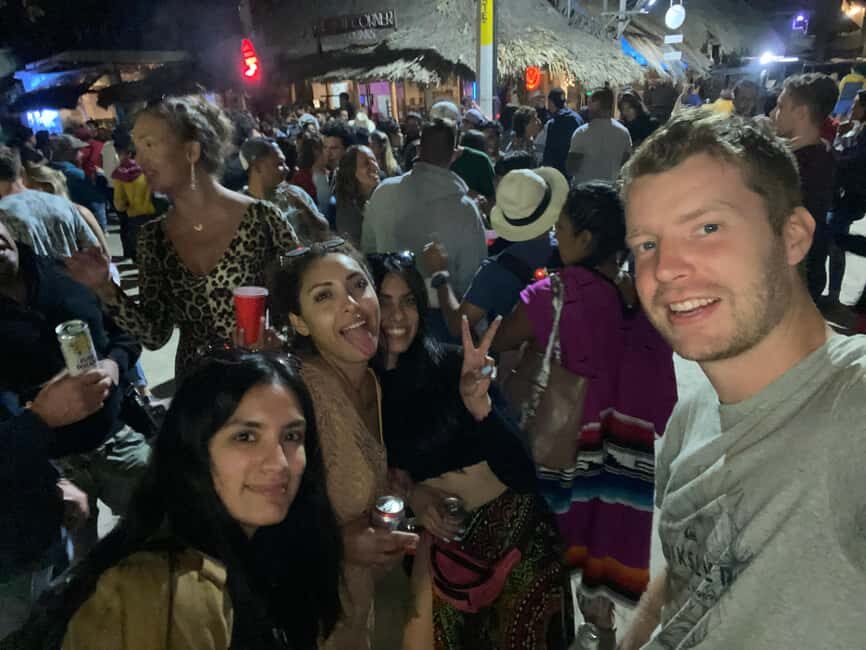 Puerto Escondido Pub Crawl - What to Expect at Each Venue