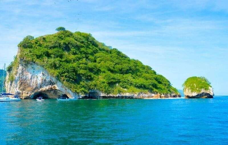 Puerto Vallarta: Catamaran Cruise With Snorkeling and Lunch - Practical Considerations for Travelers