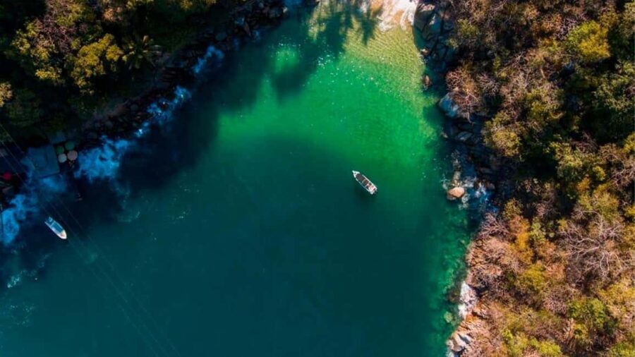 Puerto Vallarta: Catamaran to Arcos, Colomitos and Animas - Snorkeling and Water Activities at Colomitos