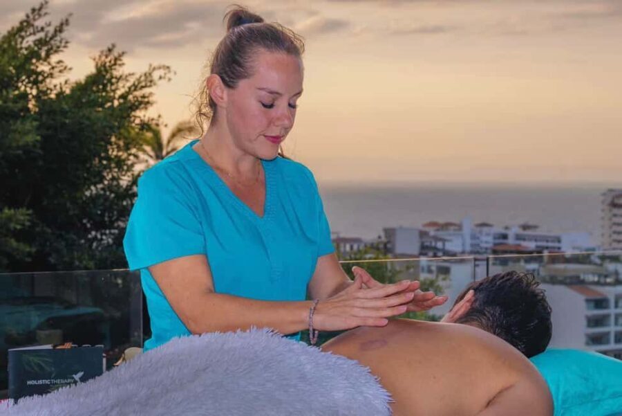 Puerto Vallarta: Holistic Deep Tissue Relaxation - The Experience in Detail