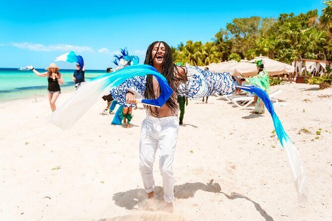 Pura Fiesta Mexican Party by the Sea - Who Is This Tour Best For?