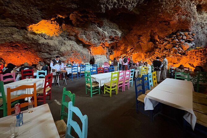 Pyramids of Teotihuacan and the Authentic Restaurant La Gruta - The Sum Up