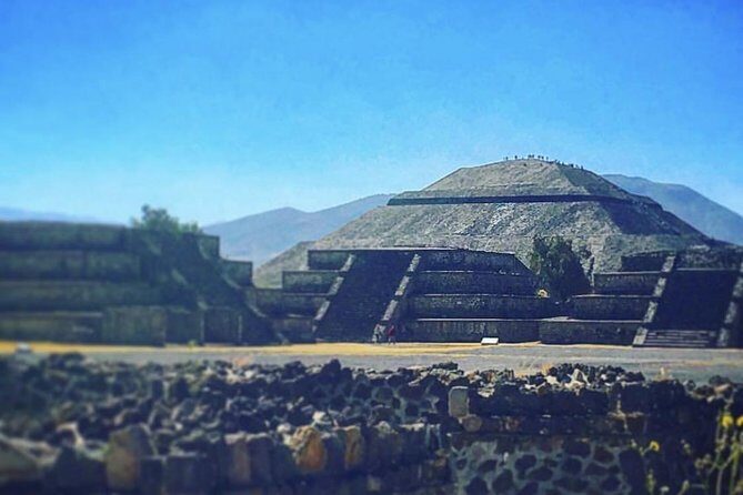 Pyramids of Teotihuacan Private Tour - Authentic Encounters and Hidden Gems