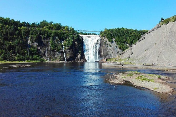 Quebec city & Montmorency Falls 1 Day Tour from Montreal - Transport and Group Experience
