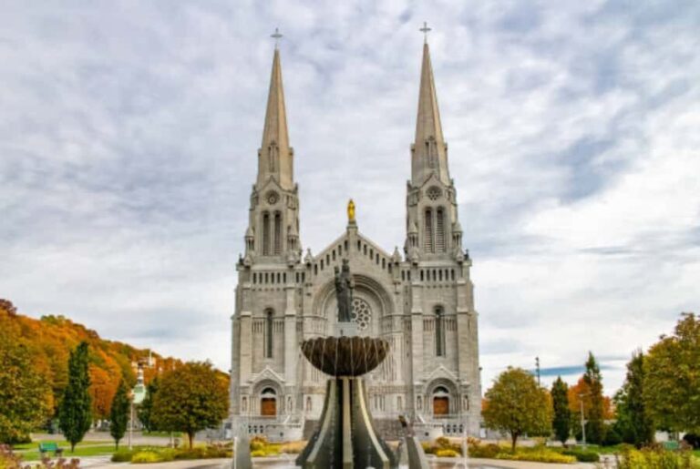 Quebec: Montmorency Falls and Basilica Private Half-Day Tour - The Itinerary in Detail