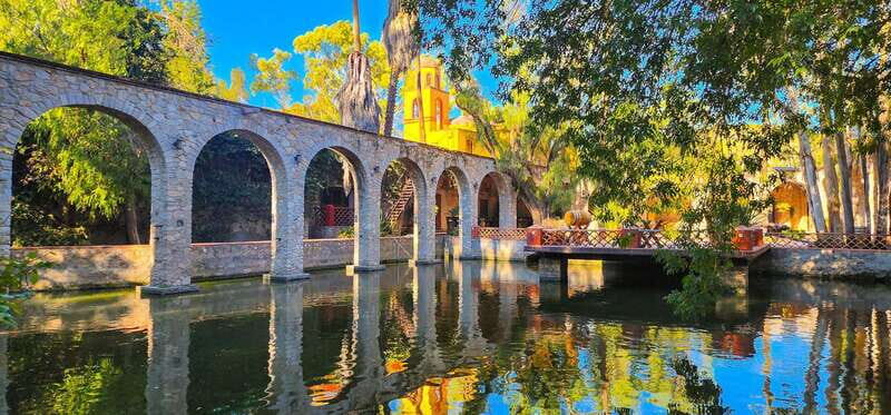 Querétaro: Haciendas, Vineyards, and Magical Towns Day Trip - What’s Included and Not