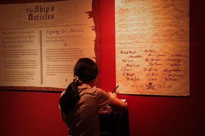 Real Pirates Salem Museum with Guided Directors Tour - The Tour in Detail
