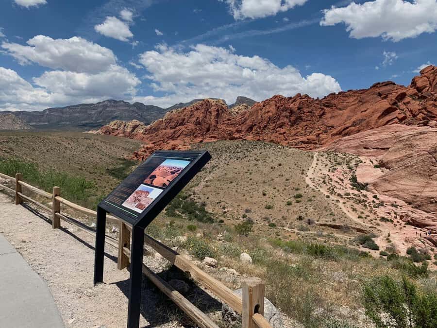 Red Rock Canyon, Seven Magic Mountains, Nelson Ghost Town - The Itinerary in Detail