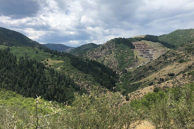 Red Rocks Amphitheatre Historical Walking Tour - What to Expect in Terms of Experience and Value