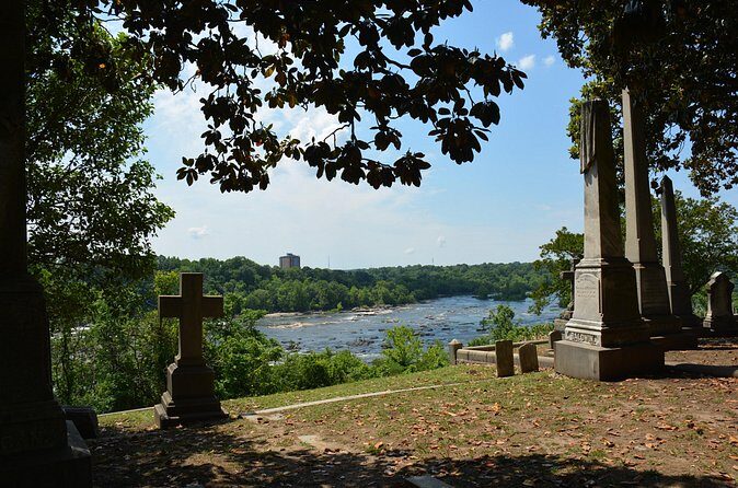 Richmond Cemetery Tour Hollywood Highlights - Value and Practical Considerations