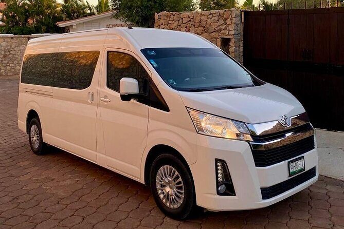 Roundtrip Luxury Private Airport and City Transfers. - What Travelers Say