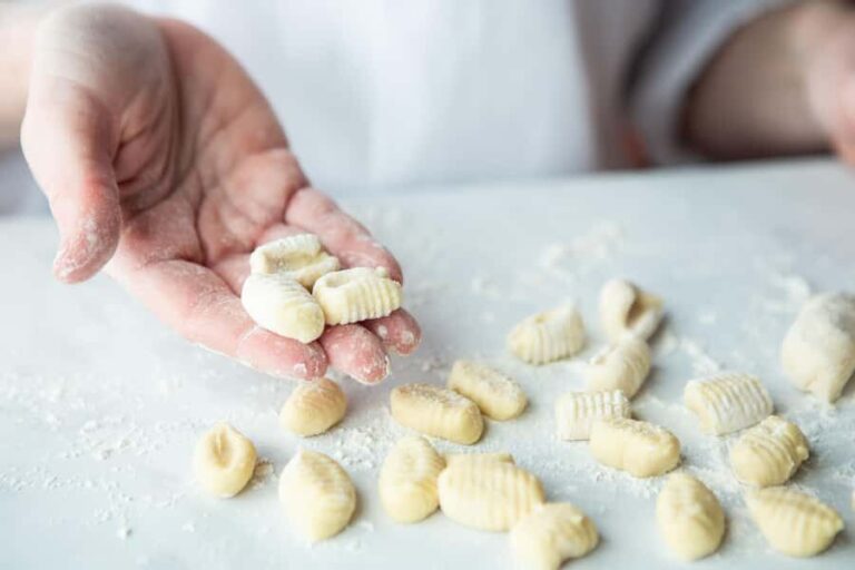 Sacramento: Fun Gnocchi Making Class With Local Chef - The Venue and Logistics